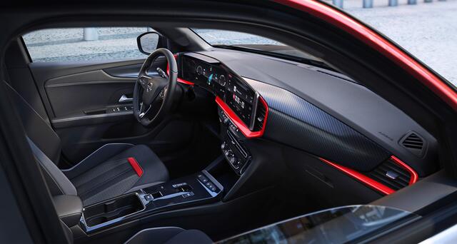 Das Opel Pure Panel bietet die neuesten Technologien in modernstem Design