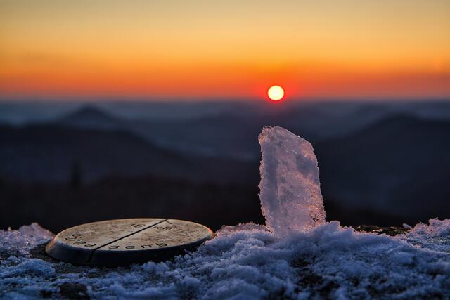 winterlicher Blick vom Luitpoldturm in die Südpfalz