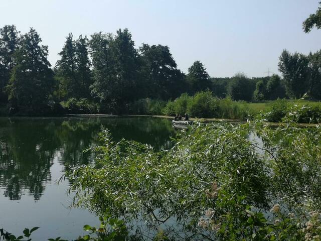 Mit dem Boot unterwegs | Foto: Kai Babatz