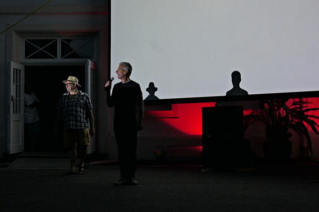 Kurze Ansprache durch den stellvertretenden Ortsvorsteher | Foto: Brigitte Melder