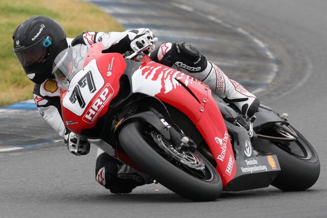 Der siebenfache Formel 1-Weltmeister Michael Schumacher ging auch schon für das Holzhauer Honda-Team in der IDM an den Start (Fotos Hermann Rüger)