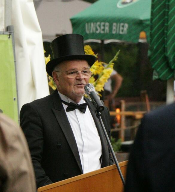 Auch der Bellheimer Lord schaute natürlich bei den Begata vorbei | Foto: Heike Schwitalla