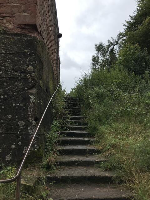 Aufstieg zur Burg | Foto: B. Bender