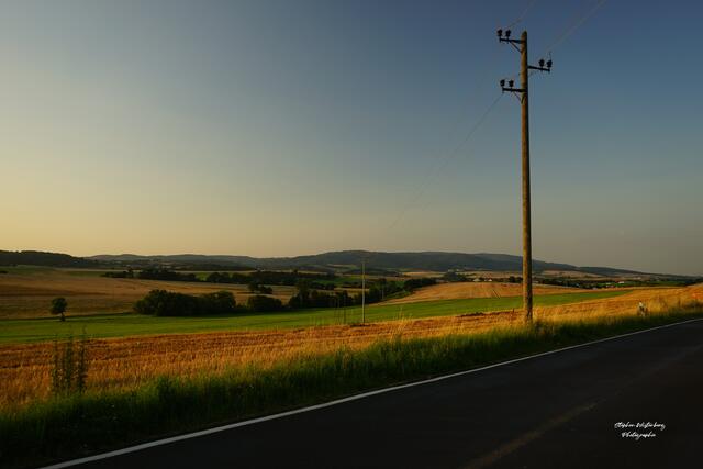 Blick auf den Donnersberg beim Schmitterhof zwischen Lohnsfeld und Potzbach | Foto: Stephen Wüstenberg Photographie - Wartenberg-Rohrbach