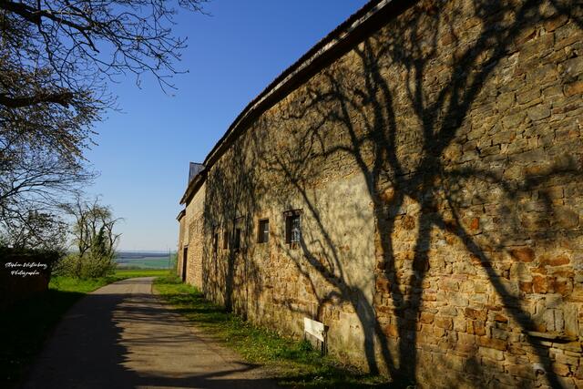 Schattenspiele bei Neubau am Stahlberg | Foto: Stephen Wüstenberg Photographie - Wartenberg-Rohrbach
