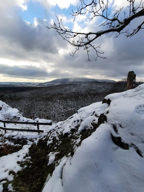 Drosselfels im Winter 