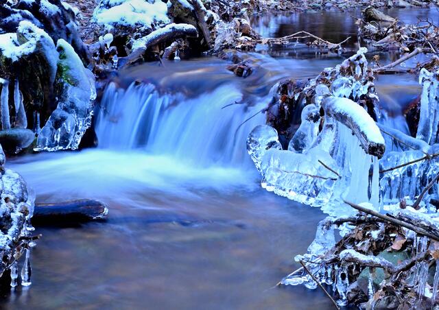 Foto: Eiszeit im Wildensteiner Tal - Foto: Florian Bauer