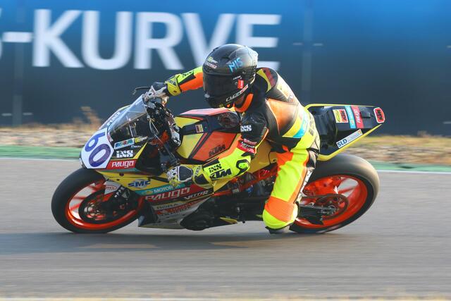KTM-Pilot Dirk Geiger (Mannheim) gewinnt das Finale beim Heimrennen auf dem Hockenheimring (Foto Thomas Haas)