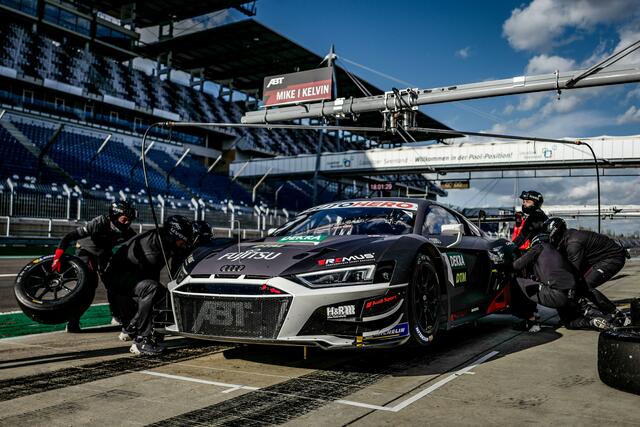 Audi-Pilot Kelvin van der Linde aus Südafrika vom Team Abt Sportsline fuhr die Bestzeit im zweiten Training auf dem Hockenheimring (Foto DTM)