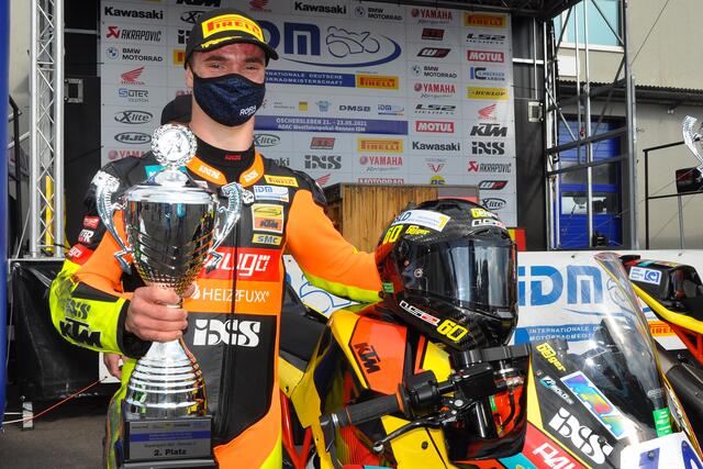 Dirk Geiger nach dem Sieg in Oschersleben (Foto Hermann Rüger)