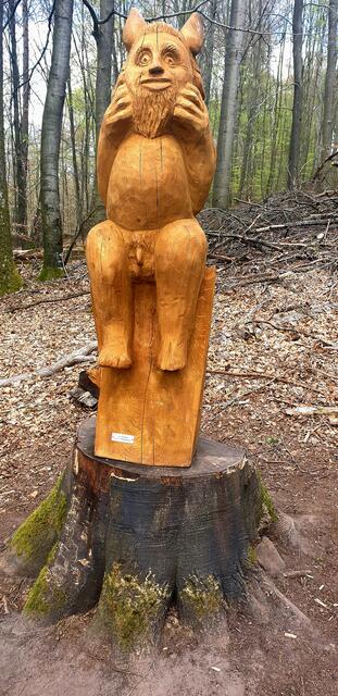 Holzplastik von Sigurd Bratzel auf dem Pirmasenser Teufelspfad | Foto: Jens Vollmer