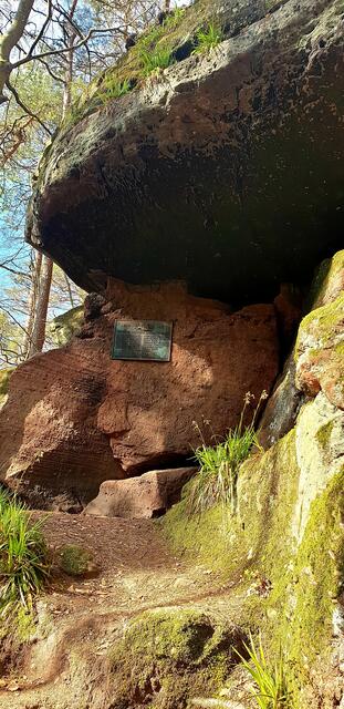 Gedenken an Gefallene im Zweiten Weltkrieg am Teufelsfelsen | Foto: Jens Vollmer