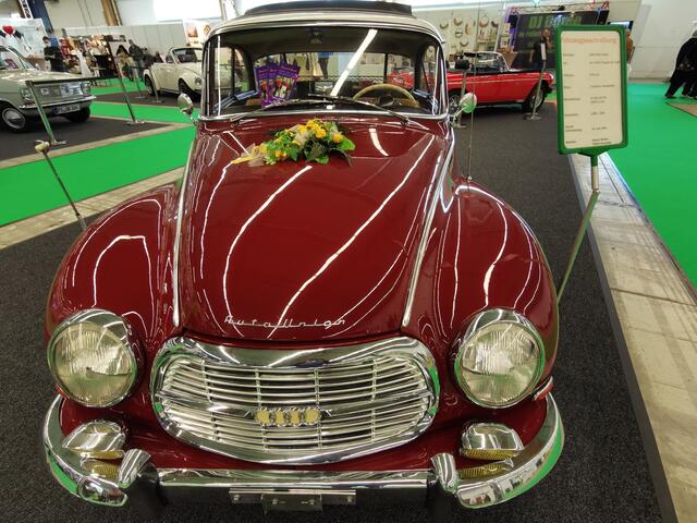 Zu diesem (Hochzeits-)Auto muss man(n) einfach „ja“ sagen. Foto: Kling-Kimmle