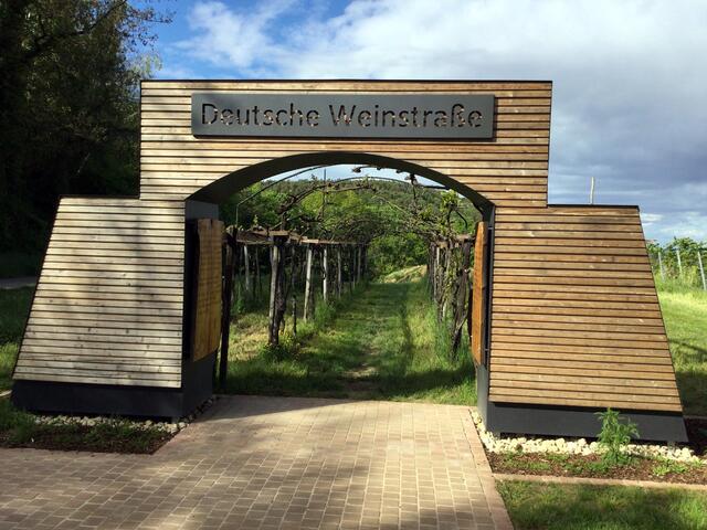 Station „Kleines Weintor"