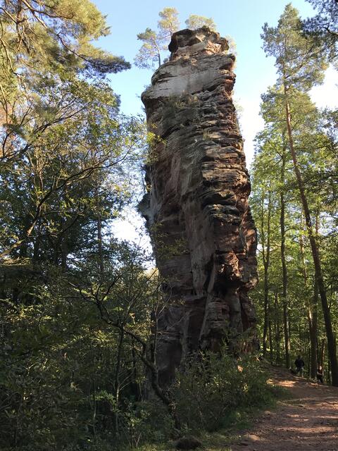 Der Felsturm gegenüber | Foto: B. Bender