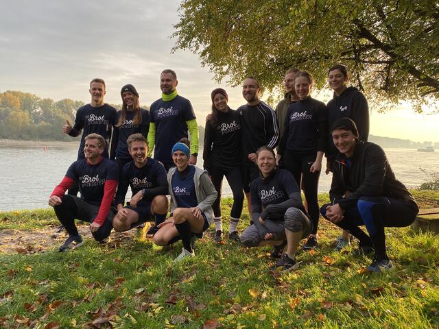 Die Laufsportgruppen werden immer größer. Zum Beispiel die Läufer um die Brotpuristen. | Foto: Leinpfad Speyer parkrun