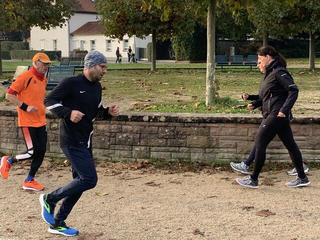 Egal ob Läufer oder Walker. Alle sind beim Leinpfad Speyer parkrun am Start. | Foto: Leinpfad Speyer parkrun