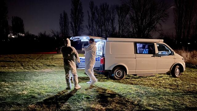 Ein Mordfall in Ludwigshafen Oggersheim: Die Spurensicherung ist vor Ort. Die Berichterstattung des Volontärs Kim Rileit erfolgte in Echtzeit.