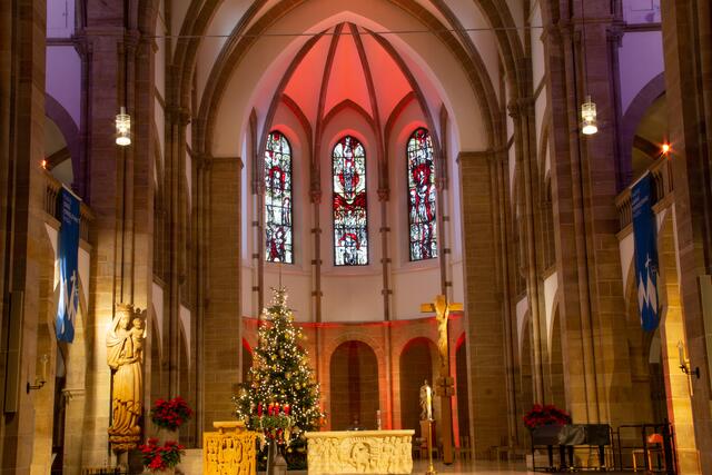 Aus der Landauer Marienkirche wird in diesem Jahr die Christmette live im Fernsehen übertragen. | Foto: Pfarrei St. Maria