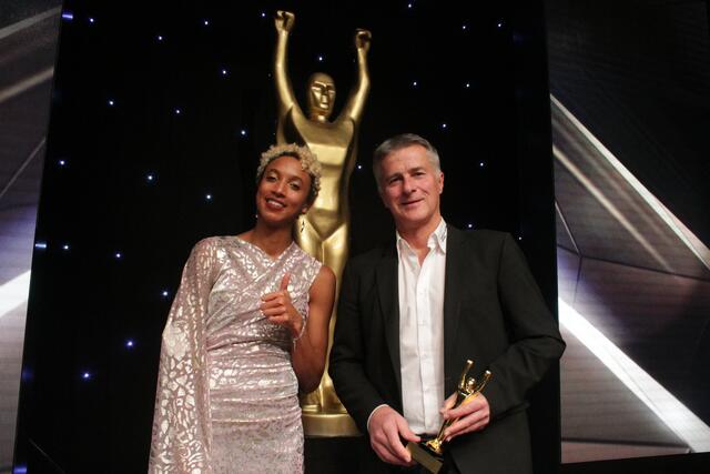 Weitsprung-Olympiasiegerin Malaika Mihambo und Gerald Marzenell vom Tennisclub Grün-Weiß Mannheim (Foto Michael Sonnick)