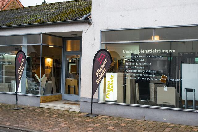 Bei Fliesen Schulz in Bruchmühlbach-Miesau ist man beim Thema Bodenbeläge - egal, ob Fliesen, Parkett, Laminat oder Vinyl - gut beraten