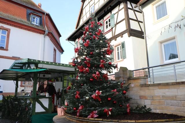 Am Rathausplatz in Kandel