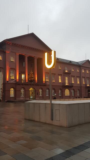 Rathaus mit "U" | Foto: www.jowapress.de