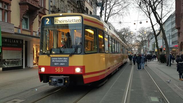 Unterwegs auf der letzten Runde in der Kaiserstraße | Foto: www.jowapress.de