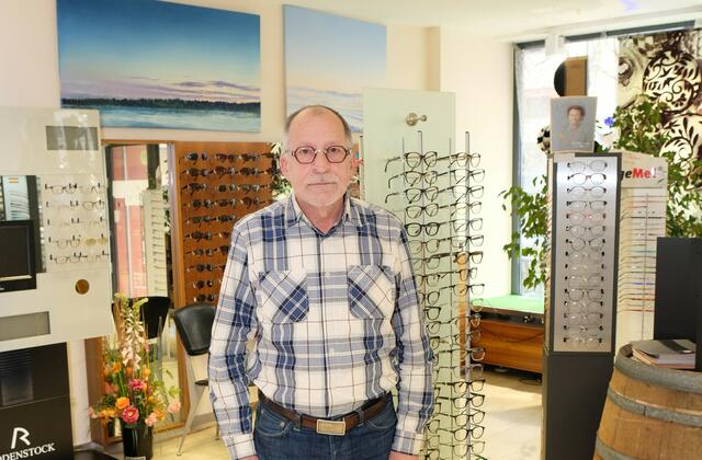 Anbieter für besseres Sehen in Mannheim, der Stadt der Quadrate, und in der gesamten Region: Michael Lösch ist Meister in der Branche Optiker.