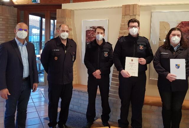 Verpflichtungen und Ehrungen | Foto: Feuerwehr Jockgrim