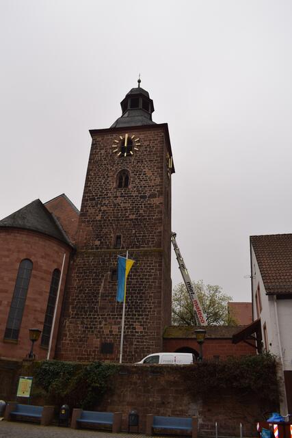 Noch steht die Uhr auf der 12 | Foto: B. Bender