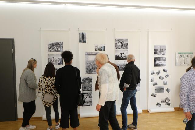 Am 21. Mai 2022 jährt sich das legendäre Rockfestival auf der Insel Grün in 
Germersheim zum fünfzigsten Mal. Mit einer Ausstellung im Weißenburger Tor erinnert der Verein Interkultur an das „deutsche Woodstock“ von 1972 | Foto: Heike Schwitalla