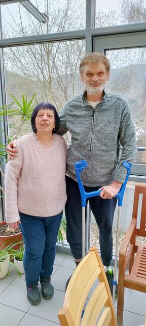 Heiner Dummer lebt mit seiner Frau Marion im Haus Burgenblick in Ramberg.