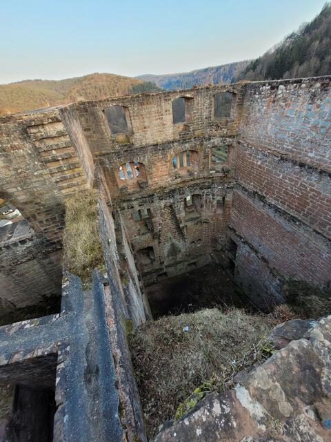 Blick ins Innere der Burgruine Frankenstein | Foto: Pacher, Markus