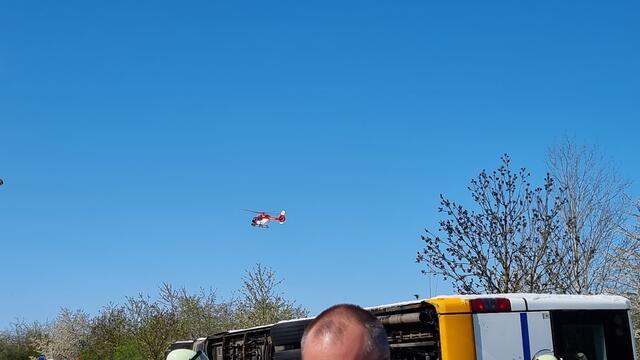 Der Hubschrauber im Landeanflug | Foto: bas