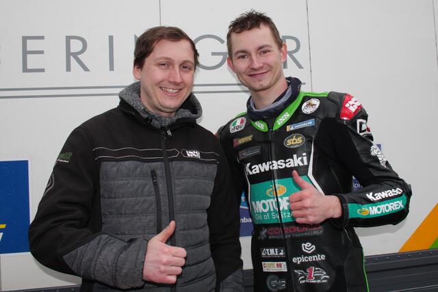 Jan Bühn mit seinem Teamkollegen Jesper Pellijeff (Schweden/rechts) (Foto Michael Sonnick)