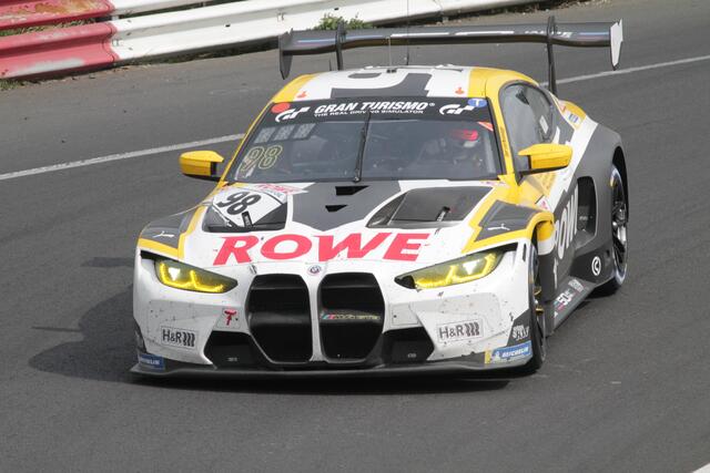 Der zweite BMW vom ROWE Racing-Team belegte mit den Fahrern John Edwards, Sheldon Van Der Linde und Marco Wittmann den fünften Rang (Foto Michael Sonnick)