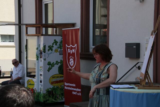 Klappstuhl-Lesung des Artisjok Theaters "En Passant" | Foto: Franz-Walter Mappes