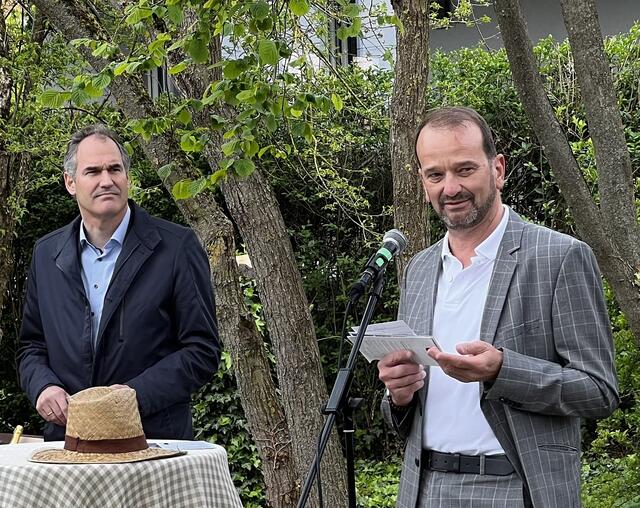 Landrat Dietmar Seefeldt und Ortsbürgermeister Dieter Geißer eröffneten die Ausstellung | Foto: ©Z.Haggag