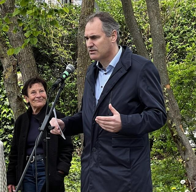 Landrat Dietmar Seefeldt und Gudrun Zoller  | Foto: ©Z.Haggag