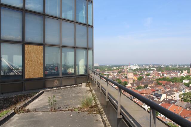 Ersatz für die ausgebaute Glasscheibe | Foto: Basaric-Steinhübl