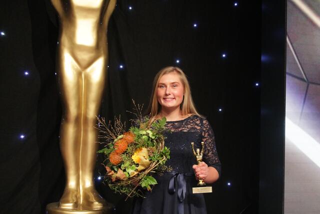 Den Award TOP Talent erhielt Tennisspielerin Nastasja Schunk aus Altrip (Foto Michael Sonnick)