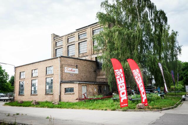 Die teilweise sehr spezialisierten Geschäfte im Industriehof kommen gut ohne Laufkundschaft aus | Foto: Cornelia Bauer