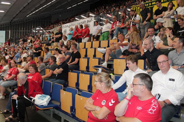Bei den Eulen Ludwigshafen blieben viele Plätze leer (Foto Michael Sonnick)