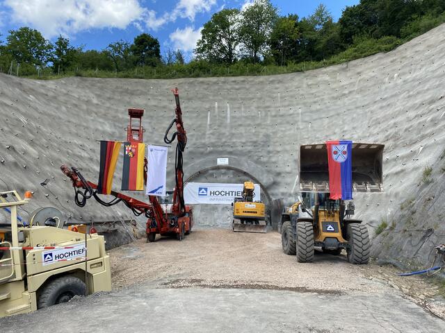 Feierlicher Festakt | Foto: Claudia Bardon