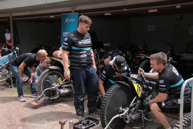 Feinschliff im Deutschen Team | Foto: Franz Walter Mappes