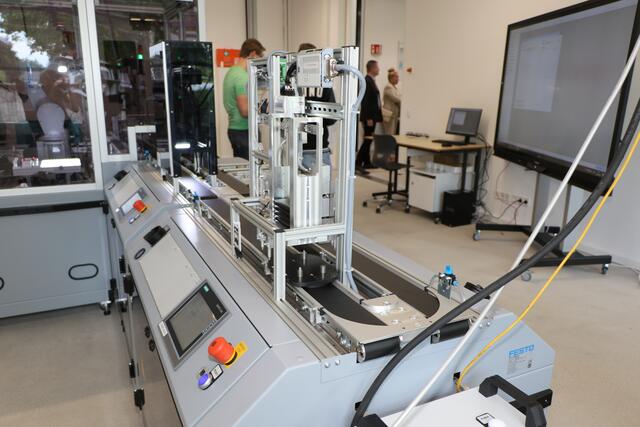 Feierliche Eröffnung der Smartfactory in Wörth | Foto: Heike Schwitalla