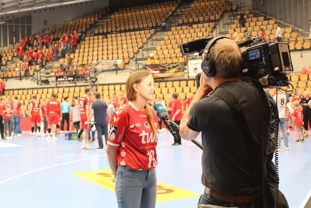 Lisa Hessler im SWR-Interview | Foto: Basaric-Steinhübl