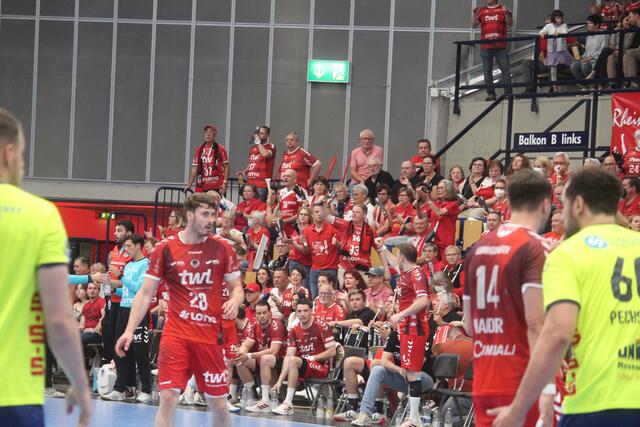 Die Fans sind voll dabei | Foto: Basaric-Steinhübl