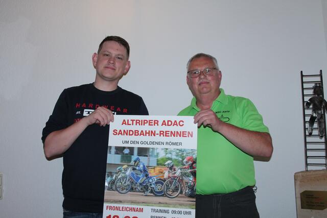 Rennleiter Andreas Rauch (links) mit dem ersten Vorsitzenden Steffen Schneider (Foto Michael Sonnick)